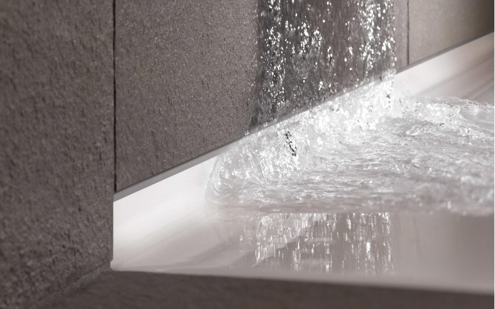 Bette Zarge Abschluss zur Wand